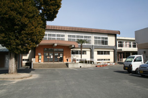 大山小体育館